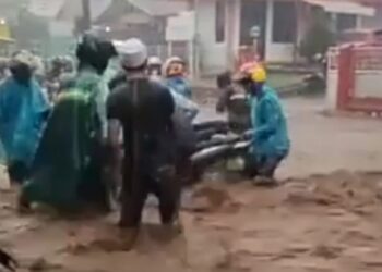 Terungkap! Ini Penyebab Banjir Parah Sebabkan Lalin Sukabumi-Cianjur Macet Total di Sukalarang