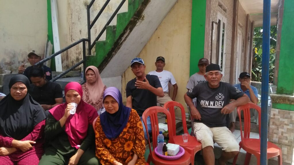 Gandeng Karang Taruna dan Puskesmas, Pemuda Kampung Panceling Cicurug Gelar Pengobatan Gratis