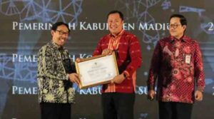 Kota Sukabumi Boyong Tiga Penghargaan dari Kemen PAN RB dan KASN