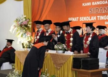 Hadiri Wisuda STH Pasundan, Begini Pesan Sekda Ade Soal Penguatan Literasi Hukum