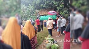 Tragis! Istri Tewas Suami Luka Berat Akibat Tertimpa Pohon Kelapa di Cikembar Sukabumi