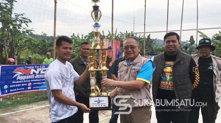 Hadiri Laga Final, Wabup Iyos Apresiasi Gelaran Resident Open Turnamen Vollyball 2023