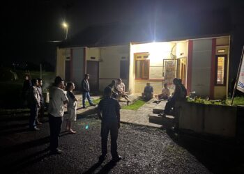 Lima Tahun tak Ada Lahan Pemakaman, Warga Perum Karang Kencana Kota Sukabumi Geruduk Developer