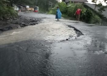 Wadidaw! Baru Sepekan Diperbaiki, Ruas Jalan Nasional Palabuharatu-Sukabumi Rusak Lagi