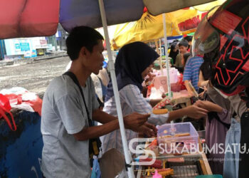 Ada yang Dari Luar Daerah, Pasar Jajanan Stasiun Cibadak jadi Tempat Pedagang Mencari Berkah Setiap Ramadhan