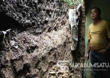 Diterjang Hujan Deras, Tembok Rumah Janda di Cibadak Ambruk