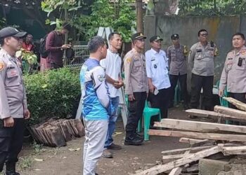 Hore! Rumah Reyot Milik Mak Awit di Cidadap Simpenan Diperbaiki Kapolres Sukabumi