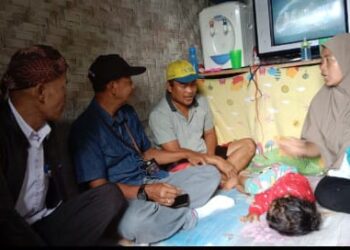 Tolak Tawaran Kemensos, Ini Alasan Sekeluarga asal Subang jadi Pemulung di Sukabumi tak Mau Dievakuasi