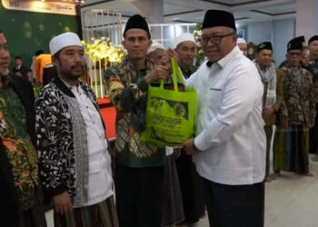 Bupati Marwan Yakin Kyai dan Guru Ngaji Mampu Kuatkan Pondasi Moral Generasi Muda Indonesia