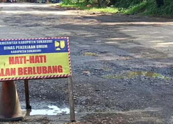 Dinas PU Kabupaten Sukabumi Tambal Sulam Jalan Ahmad Yani Palabuhanratu