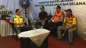 Sekretaris Dirjen Ciptakarya PUPR Tinjau Layanan Mobil Toilet di Posko Mudik Polres Sukabumi
