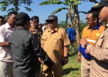Bareng Babeh Asjap, Bupati Sukabumi Tinjau Lokasi Rencana Pembangunan Jalan Alternatif Pamuruyan-Kebonrandu
