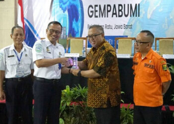 Buka Sekolah Lapang Gempa Bumi, Bupati Marwan: Tingkatkan Kesiapsiagaan Masyarakat