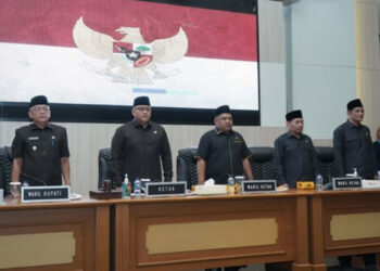 Wabup Hadiri Rapat Paripurna Dprd, Laporan Masa Sidang Ke 1 Dan Penyampaian Nota Pengantar Raperda