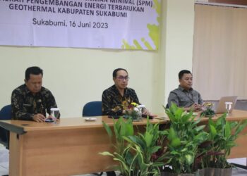 Sekda Ade Buka Workshop Pemenuhan SPM di Daerah Pengembang Energi Terbarukan