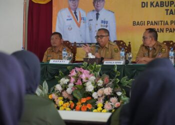 Pembekalan Teknis Pilkades, Bupati Marwan Minta Panitia Dan Pengawas Taat Aturan Dan Jaga Integritas