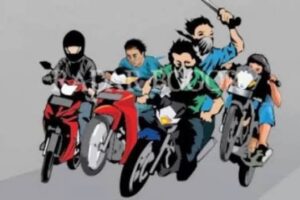 Konvoi Bermotor Sambil Acungkan Senjata Tajam, Tujuh Bocah Ini Diciduk Polres Sukabumi