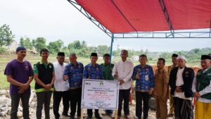Sekda Ade Suryaman Pimpin Peletakan Batu Pertama Gedung STISIP WPM: Picu Generasi Bangsa Belajar ke Jenjang Lebih Tinggi