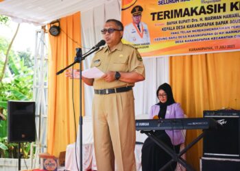 Kantor Desa Diresmikan Bupati Marwan, Kades Karangpapak Cisolok Sebut Penantian Panjang 33 Tahun