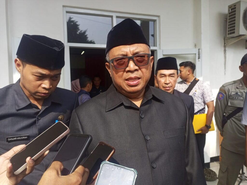 Sekolah Negeri tak Dapat Siswa Baru, Bupati Marwan: Teu Kudu Pusing, Leungitkeun Weh!