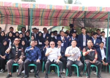 Wabup Iyos Somantri, Buka Kegiatan KKN STISIP Syamsul Ulum Sukabumi Tahun Akademik 2022/2023
