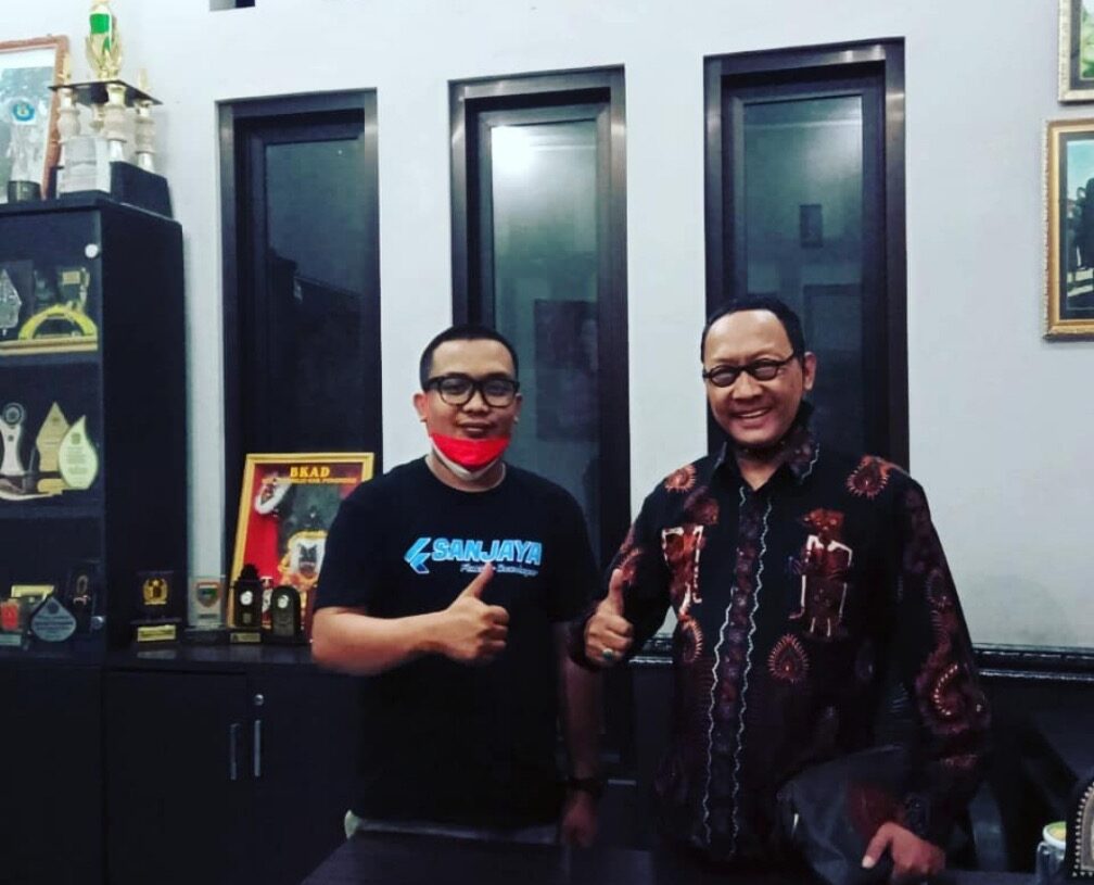 Sekdes Ponggok Yani Setiadi, Berikan Dukungan Kepada Ferry Sanjaya Sebagai Calon Kades Lembursawah