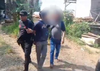 Tiga Masih Buron, Polres Sukabumi Tangkap Dua Pencuri Baterai Tower