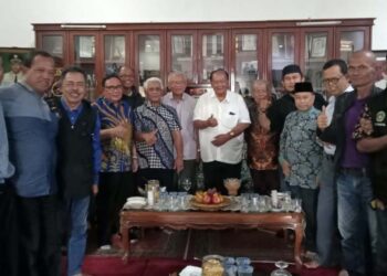 Mantan Wali Kota dan Bupati Sukabumi Deklarasi Dukung Anies Baswedan