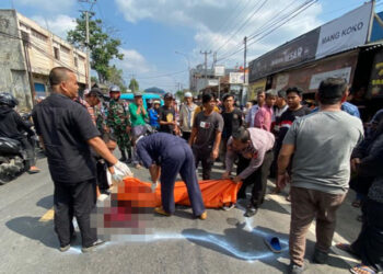 Nyalip dari Kiri, Pemotor Tewas Terlindas Truk di Cibadak Sukabumi