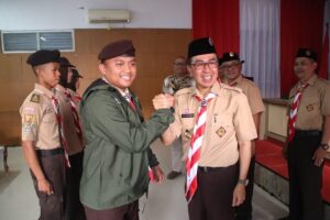 Sekda Ade Suryaman Lepas Kontingen Kwarcab Kabupaten Sukabumi Peserta Raimuna Nasional XII Tahun 2023