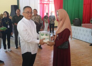 Roasting di Kecamatan Warungkiara, Wabup Iyos Somantri Launching 12 Inovasi Desa