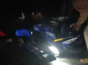 Ngeri! Tabrakan R15 vs Vario di Cibadak Sukabumi, Pemotor Luka-luka