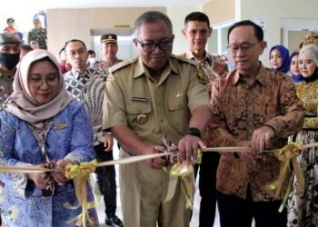 Resmikan Gedung 3 RS Hermina, Bupati Marwan: Membantu Tingkatkan Layanan Kesehatan Bagi Masyarakat