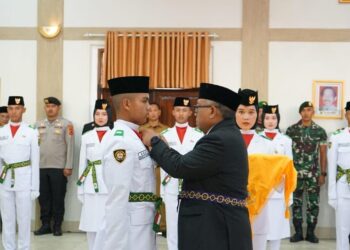 Kukuhkan Paskibraka Tingkat Kabupaten Sukabumi Tahun 2023, Bupati Marwan: Lanjutkan Dharma Bakti Pada Negeri