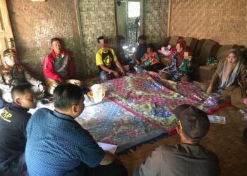 Diambil Keluarga Ibu, Dua Balita Korban KDRT di Cidolog Sukabumi Kini Diasuh Kakek-Nenek