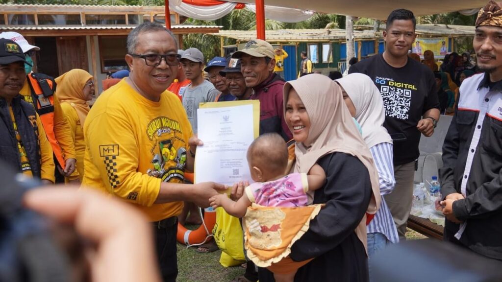 Bupati Marwan: Vespa Jadoel Memang Nostalgia, Tapi Tour Ngabumi Intinya Berbagi dan Promosi Potensi Daerah