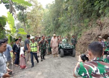 Pernah Keguguran Gegara Jalan Rusak, Warga Jampangkulon Sukabumi Bersyukur TMMD ke-117 Sukses