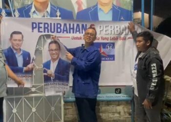 Muraz Instruksikan Robek Foto Anies Baswedan di Baligo Demokrat