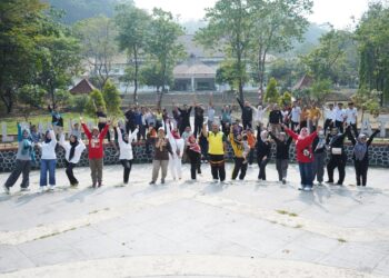 Meriah! Jelang HUT ke-78 RI, Sekretariat DPRD Kabupaten Sukabumi Gelar Berbagai Macam Perlombaan