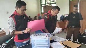 Dugaan Korupsi Dana Bos dan PIP Modus Data Siswa Fiktif, Kejari Geledah SMP Islam di Kabandungan