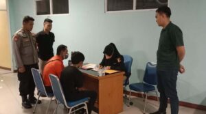 Polsek Simpenan Polres Sukabumi Jemput Dua Jenazah Korban Tenggelam KM Dewi Noor 1