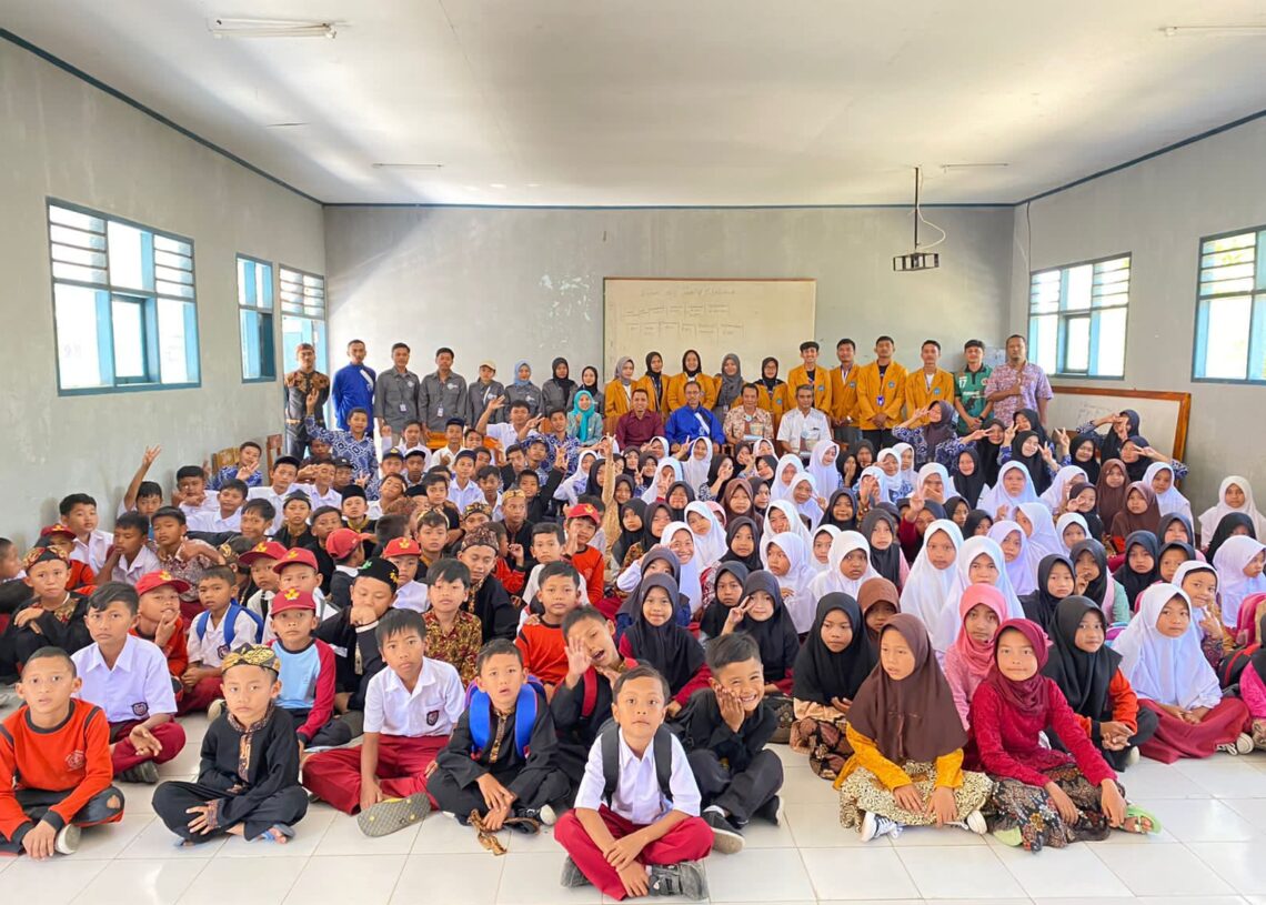 Pengembangan Literasi Fisik Jadi Tema KKM STKIP Bina Mutiara Sukabumi kampus II Surade