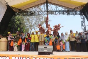 Ribuan Orang Meriahkan Gebyar Kewilayahan Hari Jadi ke-153 Kab Sukabumi di Palagan Bojongkokosan