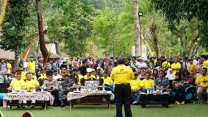 Bupati Marwan Buka Fertival Durian di Cikidang