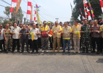 Bupati Marwan Resmikan Jembatan Cicewol Desa Babakanpari Kecamatan Cidahu