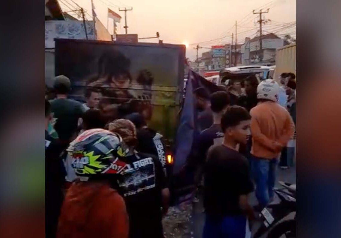 Satu Orang Tewas, Truk Tabrak Sepeda Motor di Cikukulu Sukabumi
