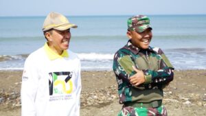 Tinjau Pantai Cibutun, Sekda Ade Apresiasi Jajaran Kodim 0622 Kabupaten Sukabumi