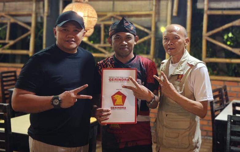 Ketua DPC Partai Gerindra Kab. Sukabumi Apresiasi Tajudin Mansyur, 6 Jemaah Umroh Diberangkatkan ke Tanah Suci