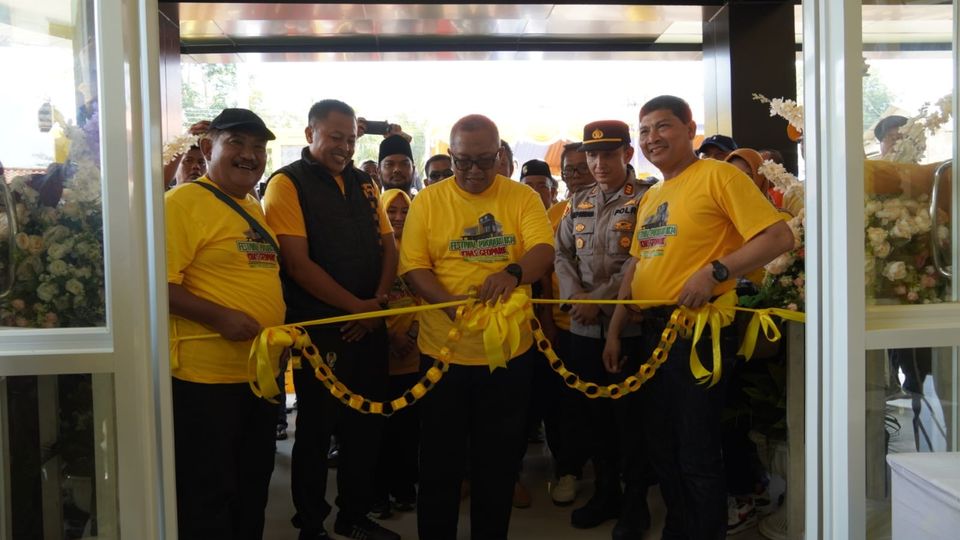 Bupati Marwan Resmikan Gedung IKM Opak Ketan Jampang