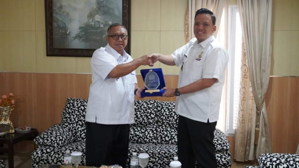 Bahas Penguatan Sinergitas, Kepala Kantor Imigrasi Kelas II Non TPI Sukabumi Temui Bupati Marwan